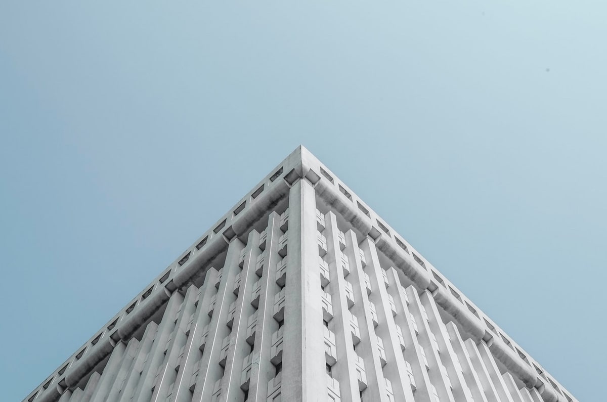 开云APP-国内首例！新疆队官宣降薪 工资降幅10%至50%不等